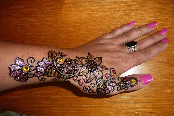 Glitter Mehndi design