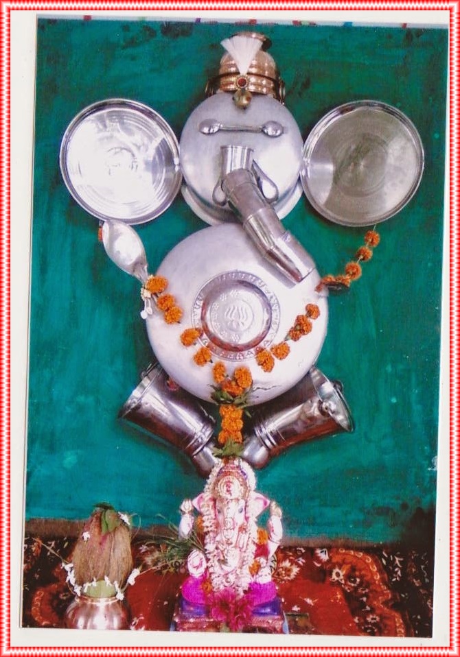 Ganesha Decoration with plates and vessels