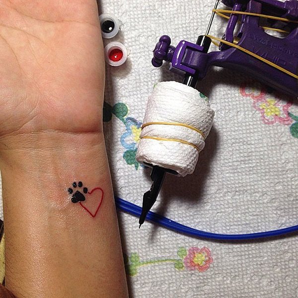 33.Pet paw and Heart Tattoo