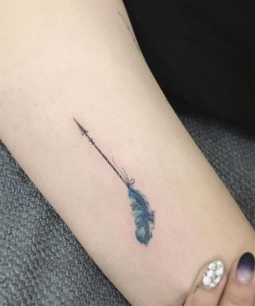 44.Feather Arrow Tattoo