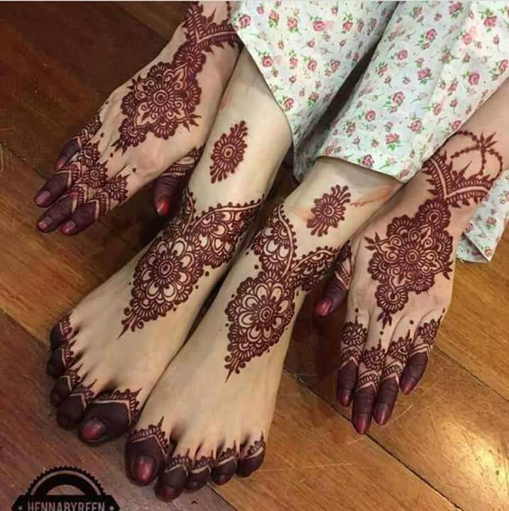 Mehndi design for hand and feet