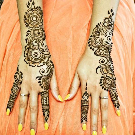 30 Stylish and Modern Arabic Mehndi Designs to inspire you - Wedandbeyond