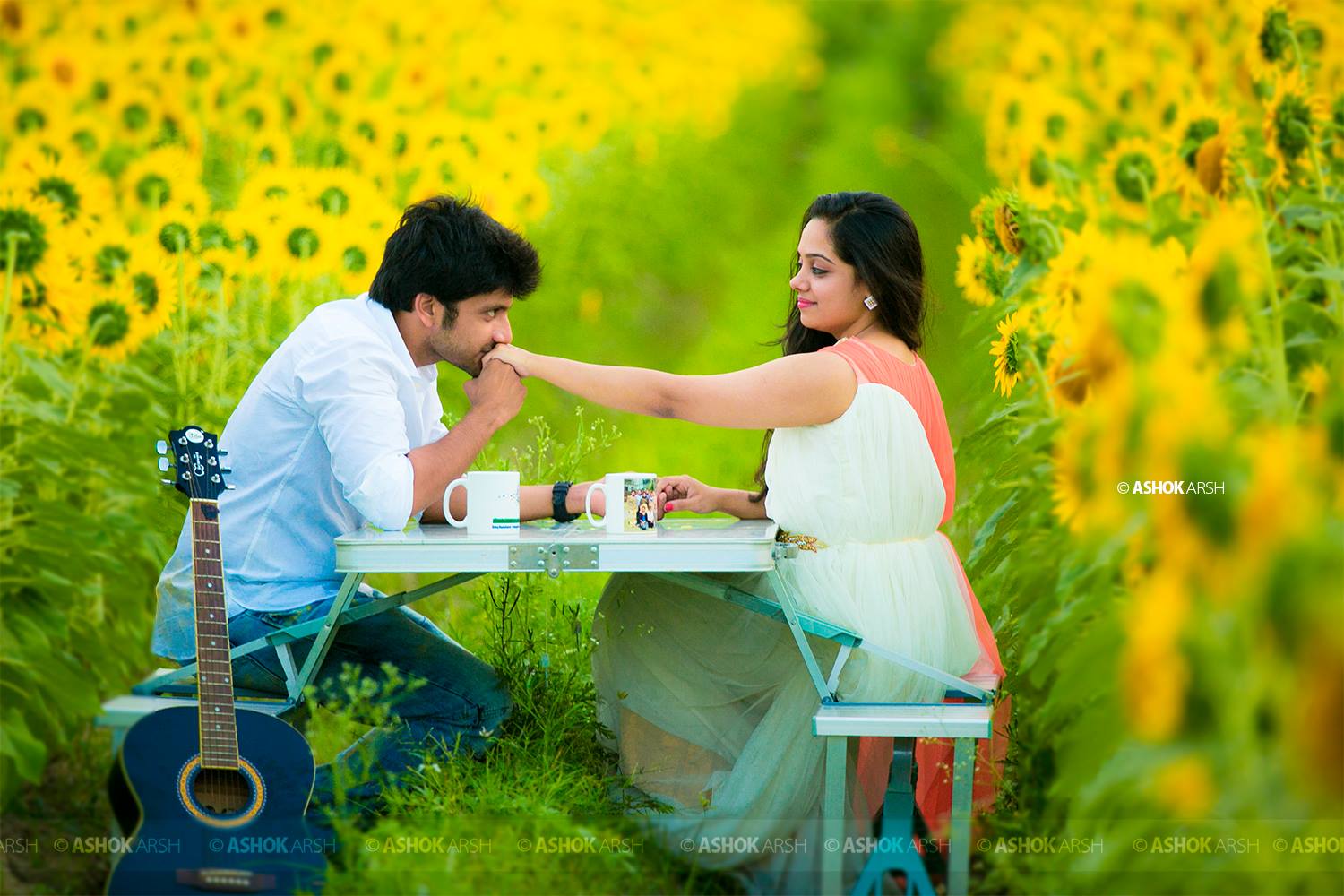 Proposing in sunflower field 