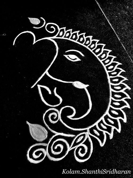  Simple Ganesa with white kolam