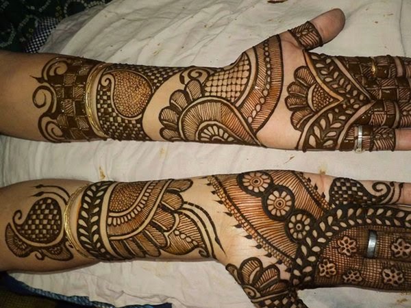 Paisley Mehndi 1