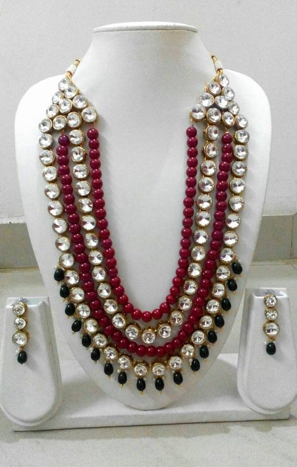 12.Red bead and kundan neck set