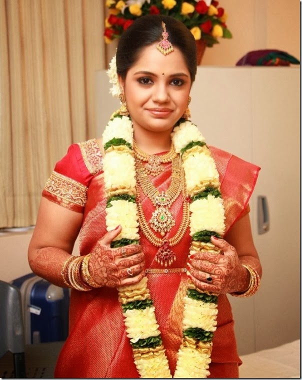 26.Cute Plain Red Silk saree 