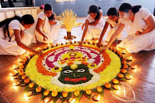 7.  Kathakali poo kolam