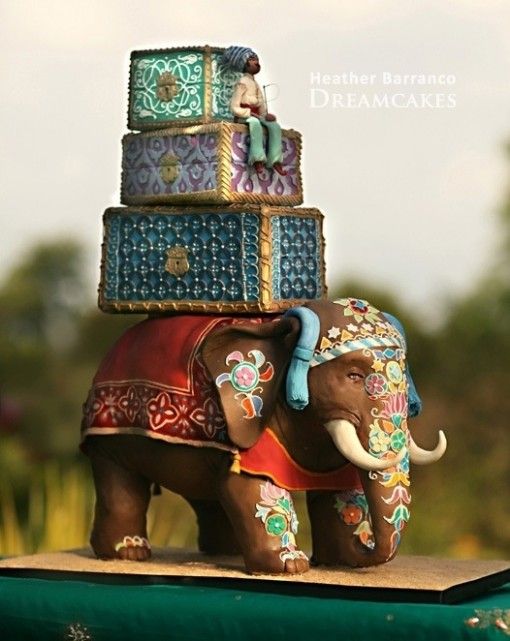 5.Elephant Wedding Cake