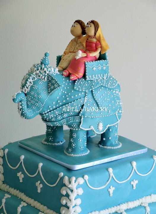 21.Blue Elephant Wedding Cake