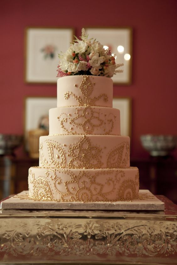 Modern gold and striped wedding cake