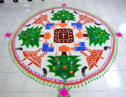 5.Christmas Tree Rangoli