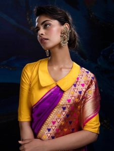 20.Trendy collared blouse design for silk saree