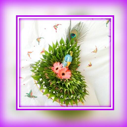 30.Peacock feather betel leaves plate decoration