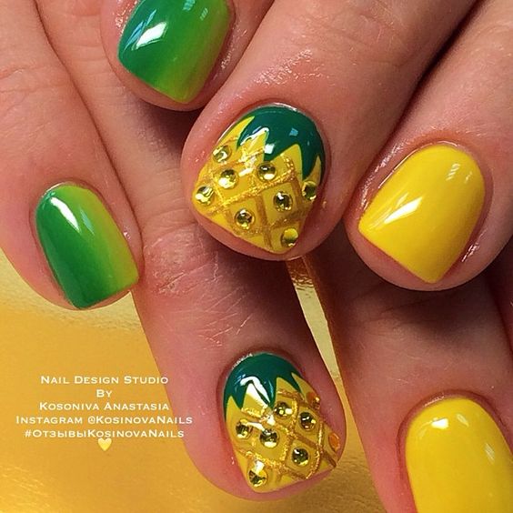 8.Pineapple Nail art 