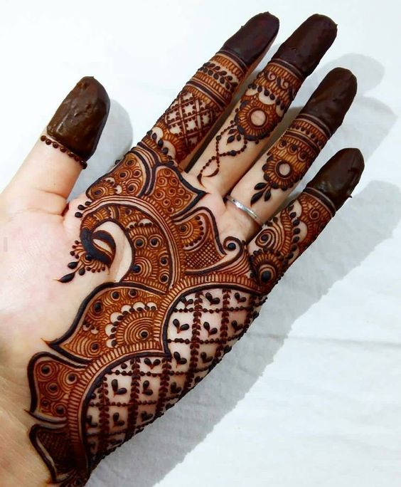 14.Gorgeous Peacock Mehndi 