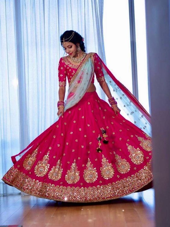 18.Glittering pink white bridal Lehnga 