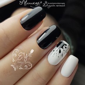 5.White nail art 