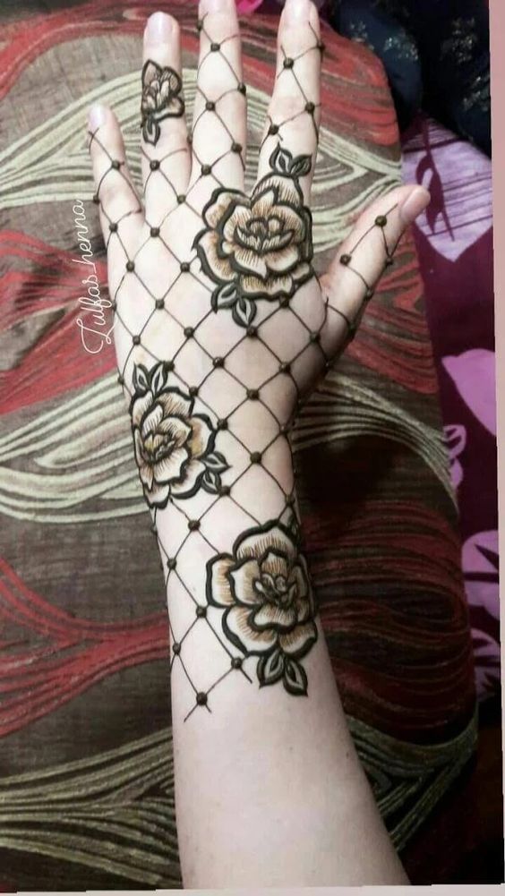 22.Rose Mehndi design #22