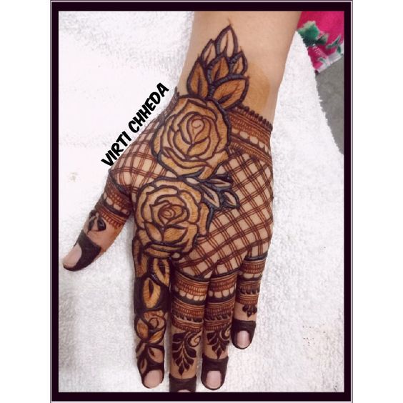 43.Rose Mehndi design #43