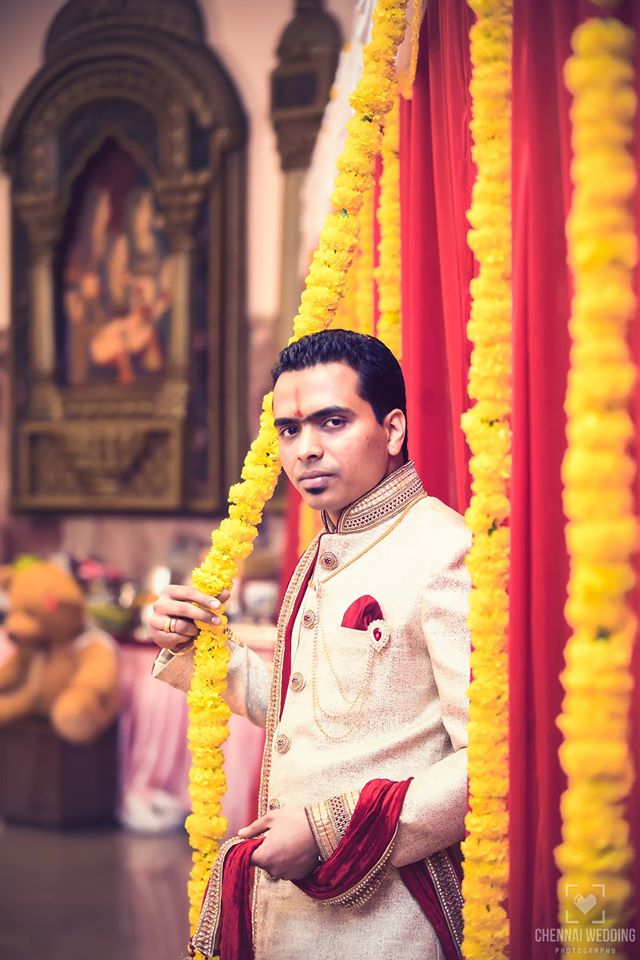 Half White sherwani with Red Shall