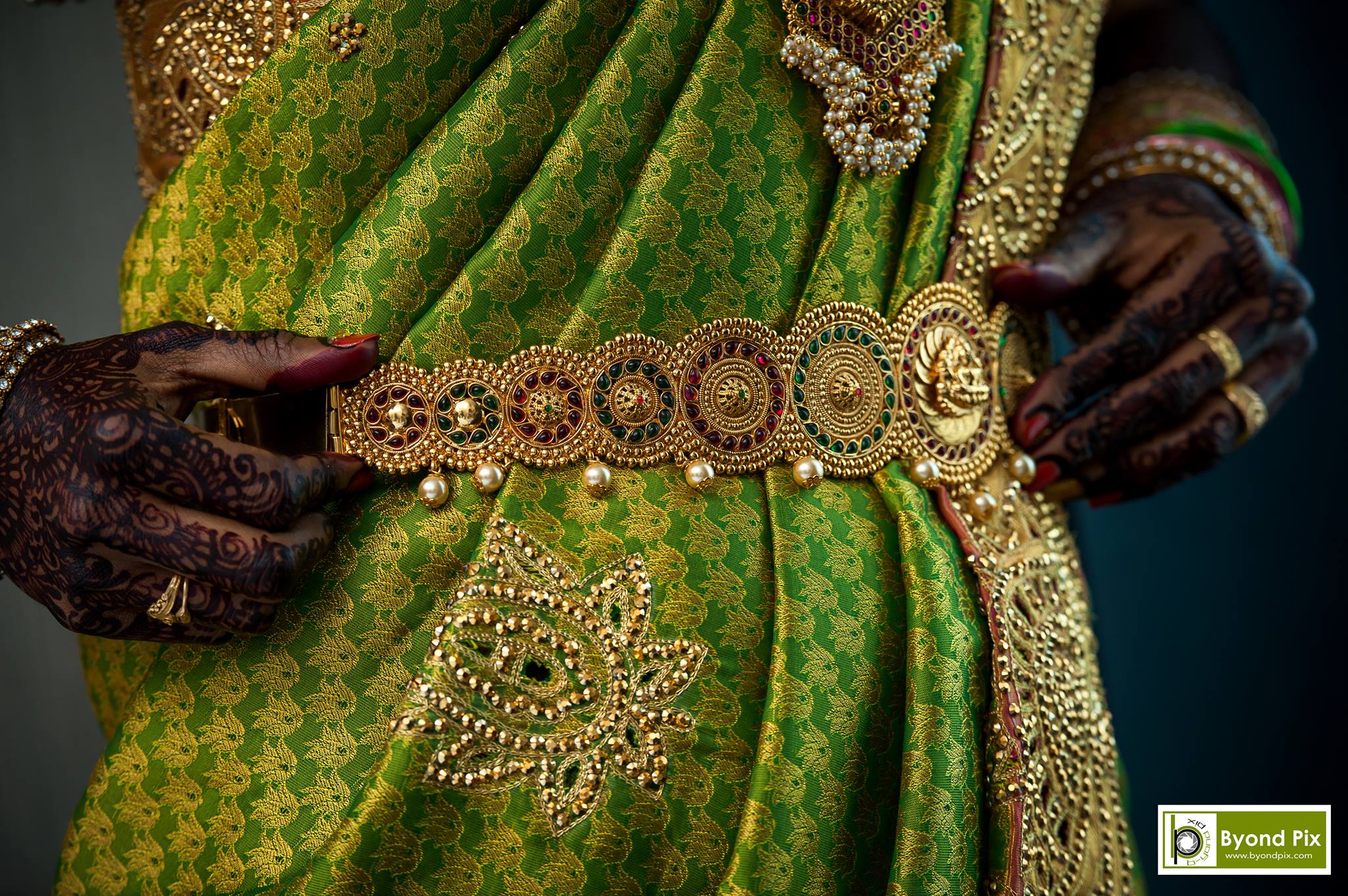 Green and Red Thilagam stone Hip Chain