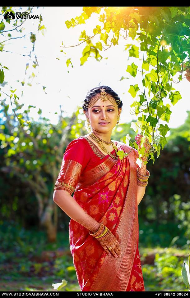 Pretty Red Silk saree