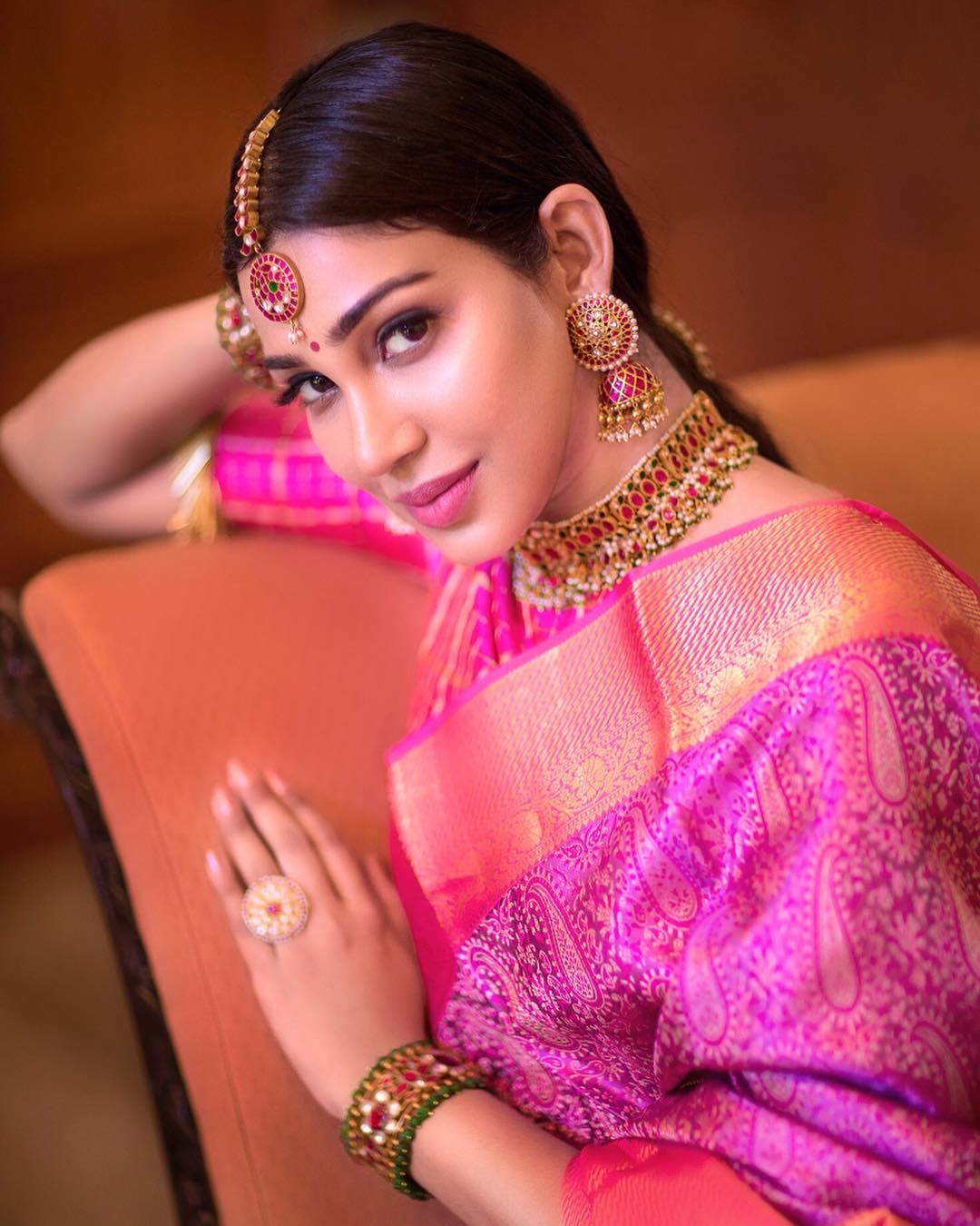 Exclusive pink silksaree