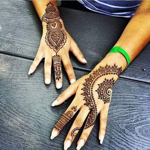 Floweral Arabic Mehndi Design