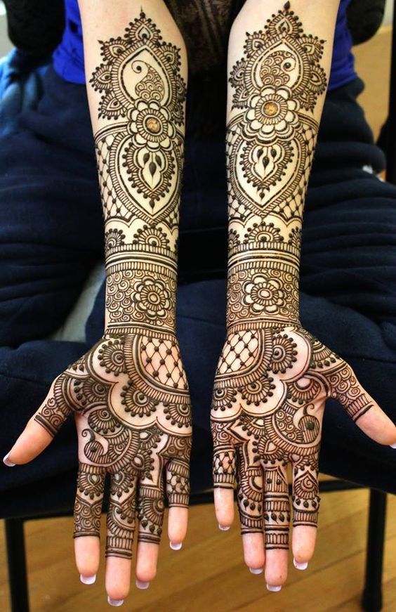 Mango and Checks Mehndi Design for Bride