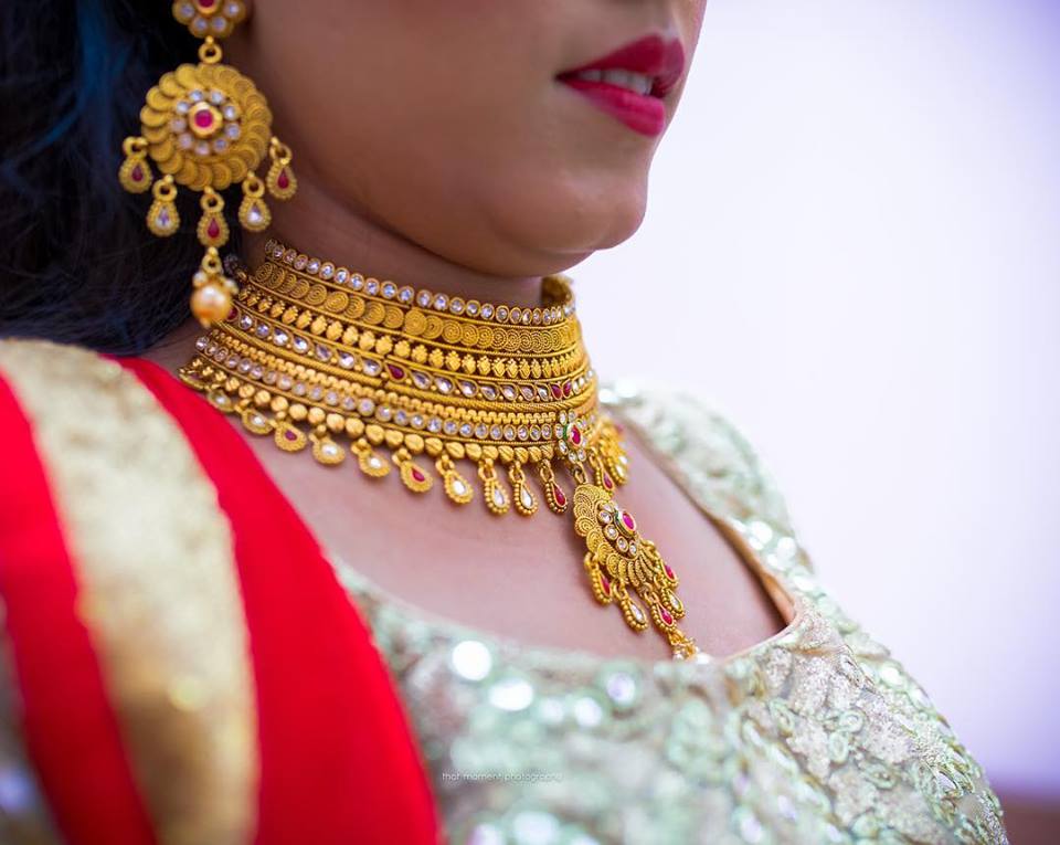 Kundan Choker