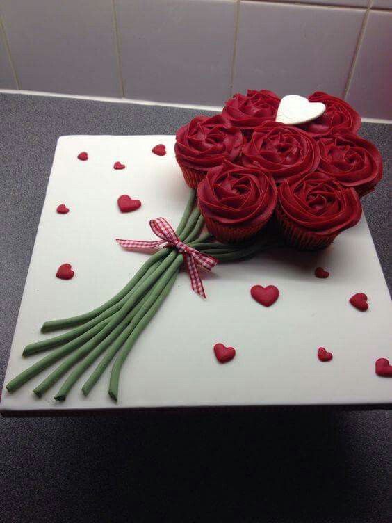 Red Rose Wedding Cup Cake