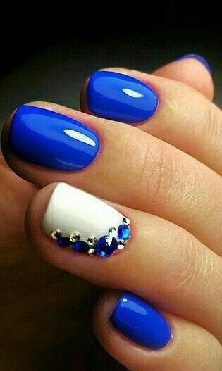 Royal Blue Stone Nail Art