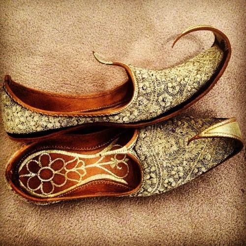 Brown Groom Shoe