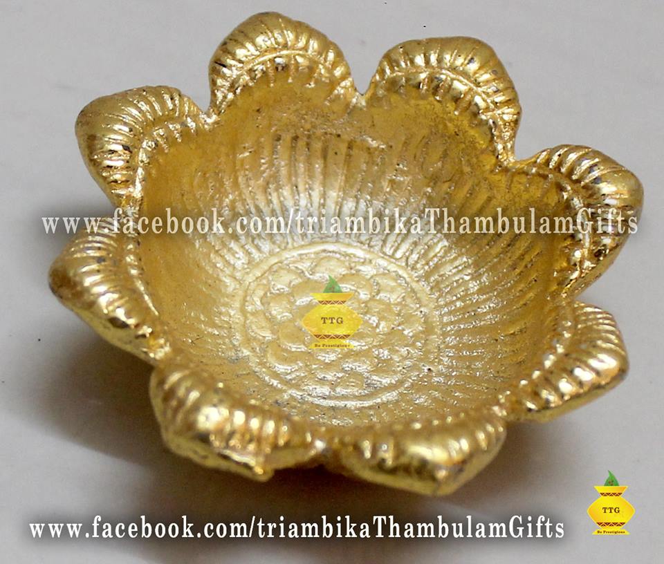  Triambika Tambulam Gifts-img23