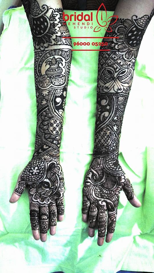  Bridal Mehendi studio-img24