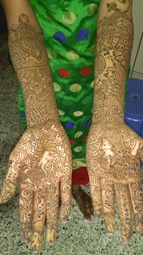  DURGA'S mehandi-img8